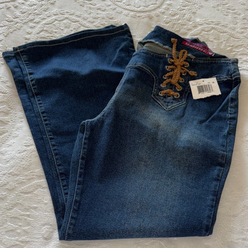 Guess Womenβs Dark Wash Lace-Up Front Jeans Pull Up Stretch Denim BNWT 34 - Picture 11 of 13